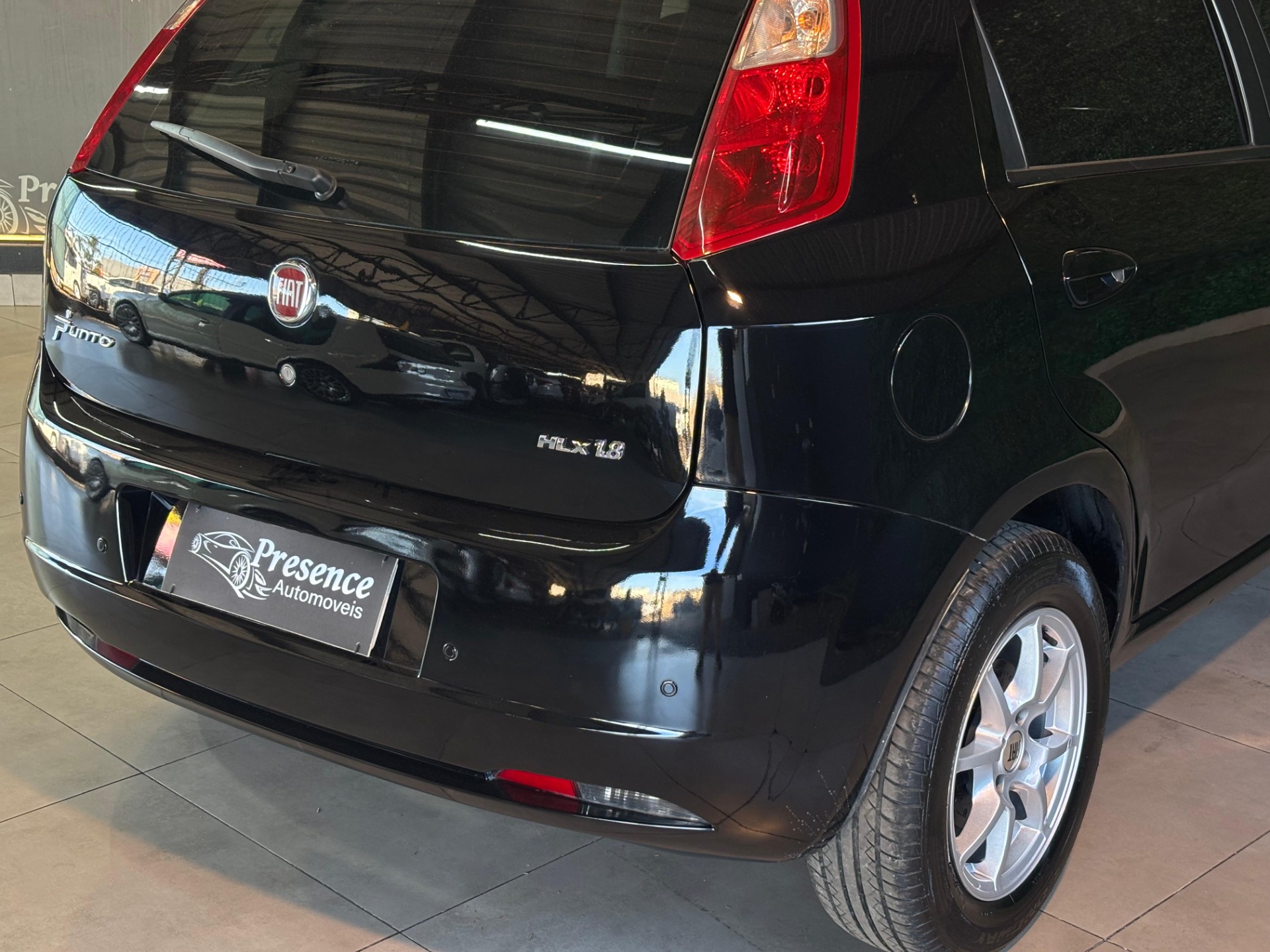 Fiat Punto Hlx 1.8 Flex 8V 5P - foto 6