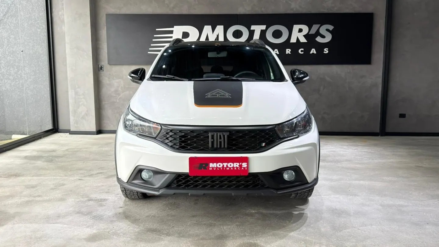 Fiat Argo Trekking 1.3 8V Flex - foto 2