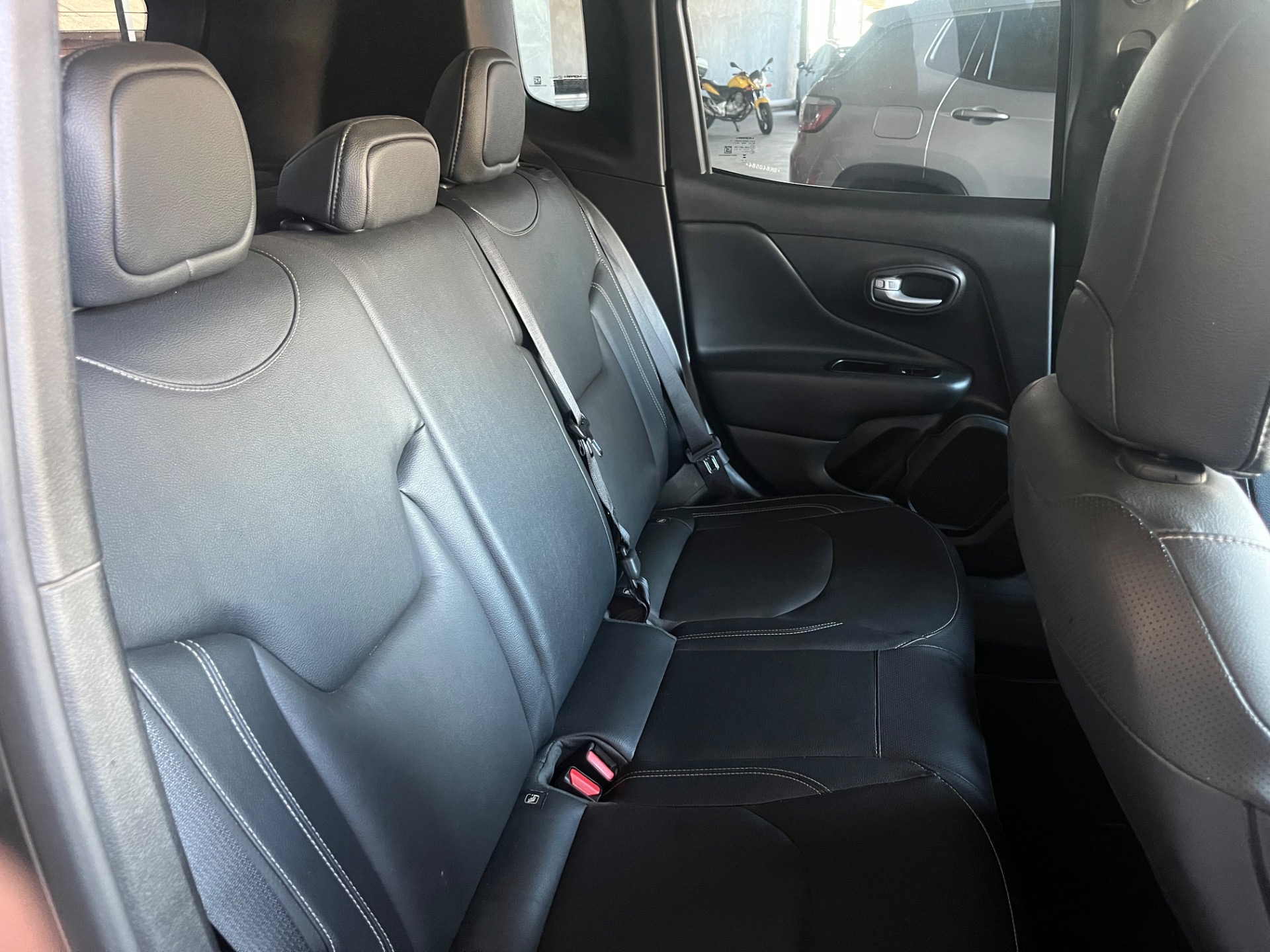Jeep Renegade Long. T270 1.3 Tb 4X2 Flex Aut. - foto 12