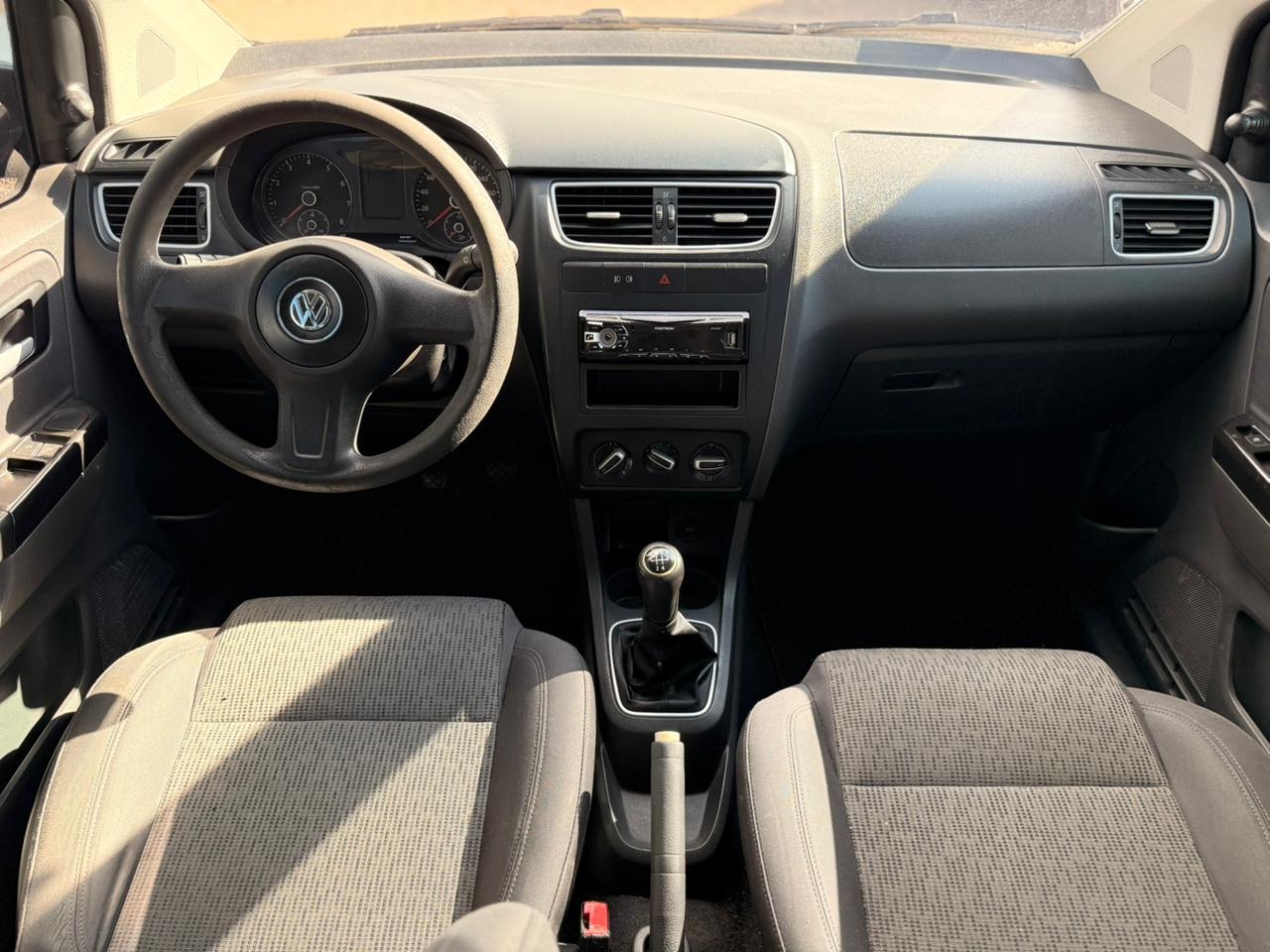 Volkswagen Fox 1.0 Mi Total Flex 8V 3P - foto 7