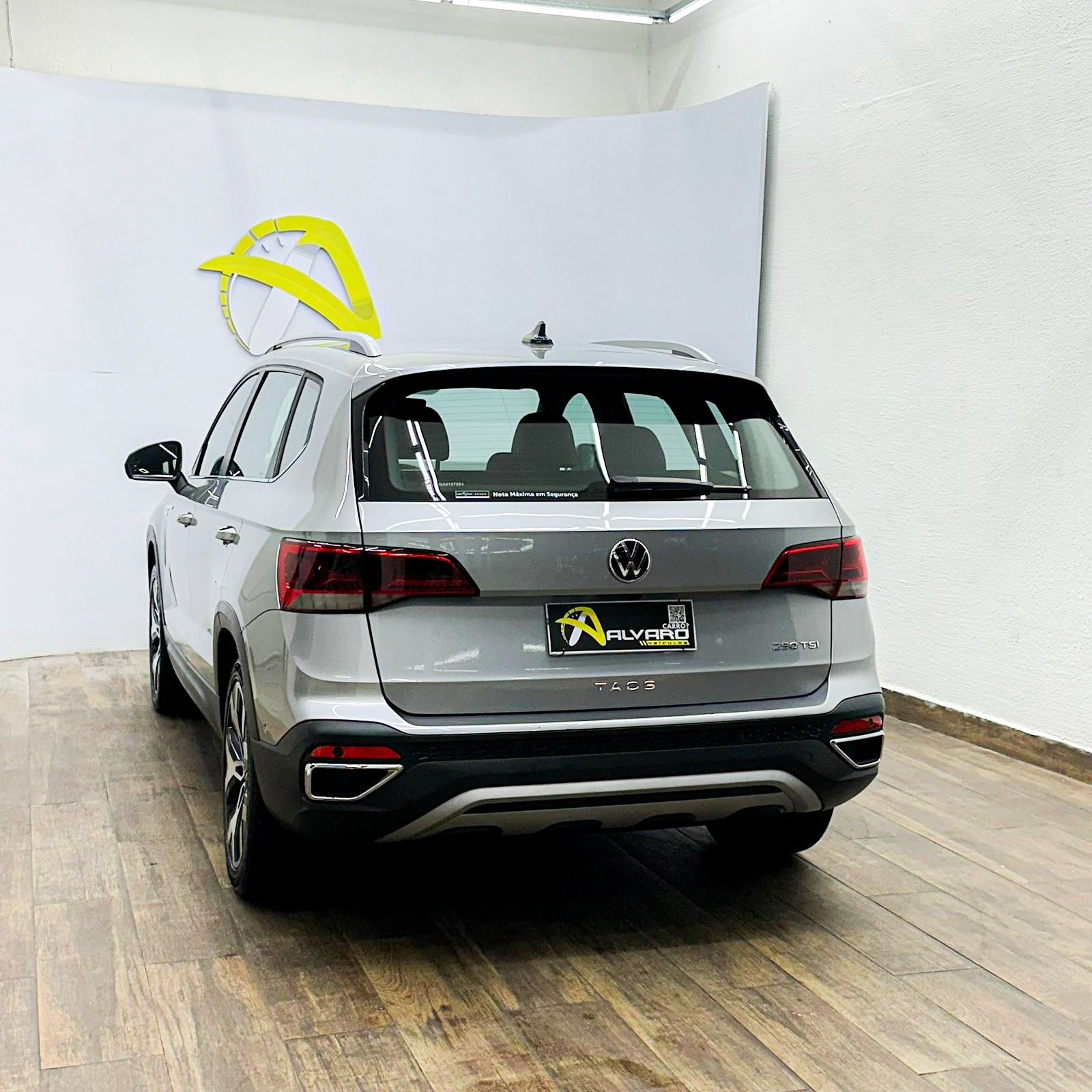 Volkswagen Taos Highline 1.4 250 TSI Flex Aut. - foto 6