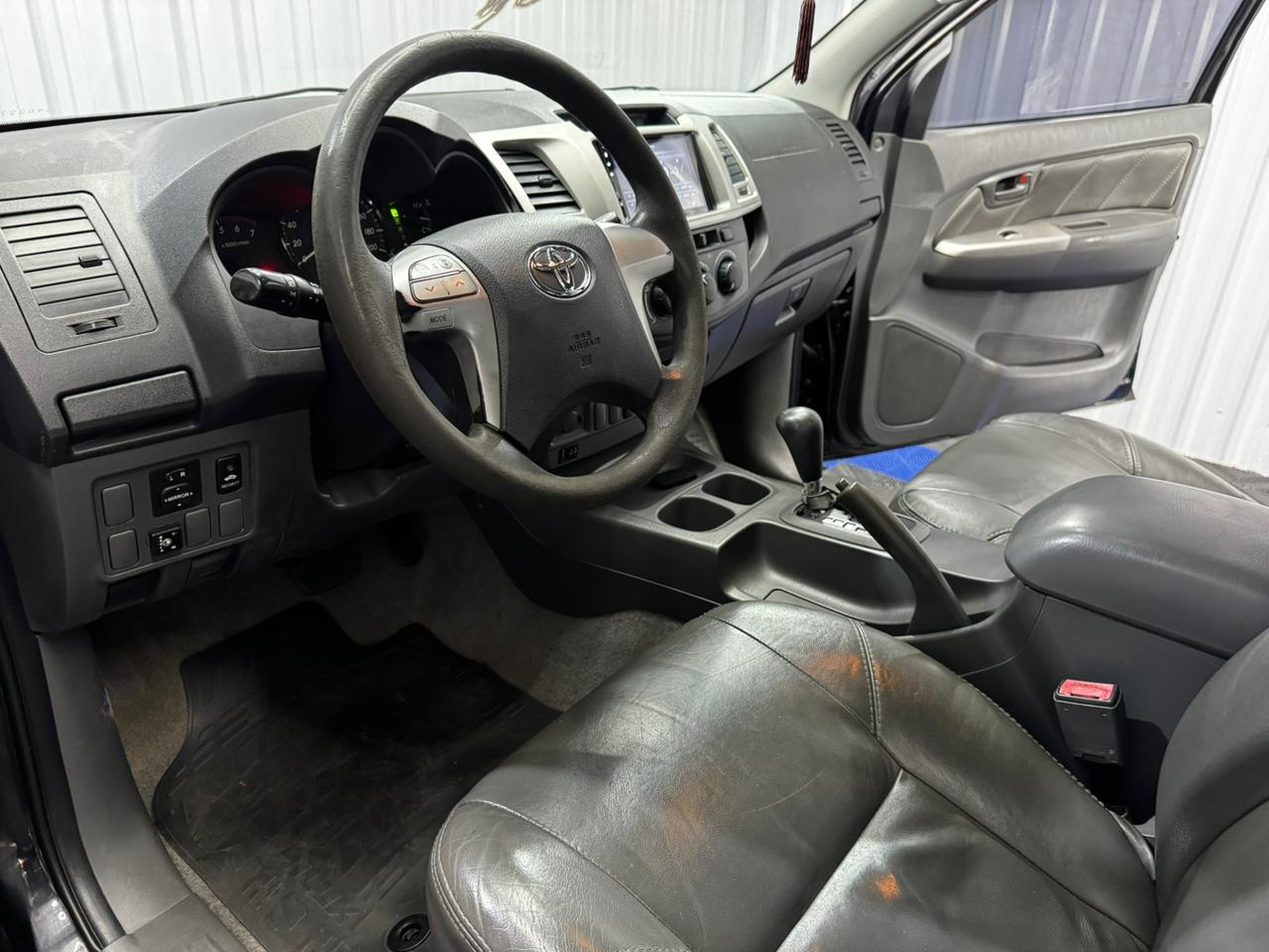 Toyota Hilux Cd Sr 4X2 2.7 16V 2.7 Flex Aut. - foto 12