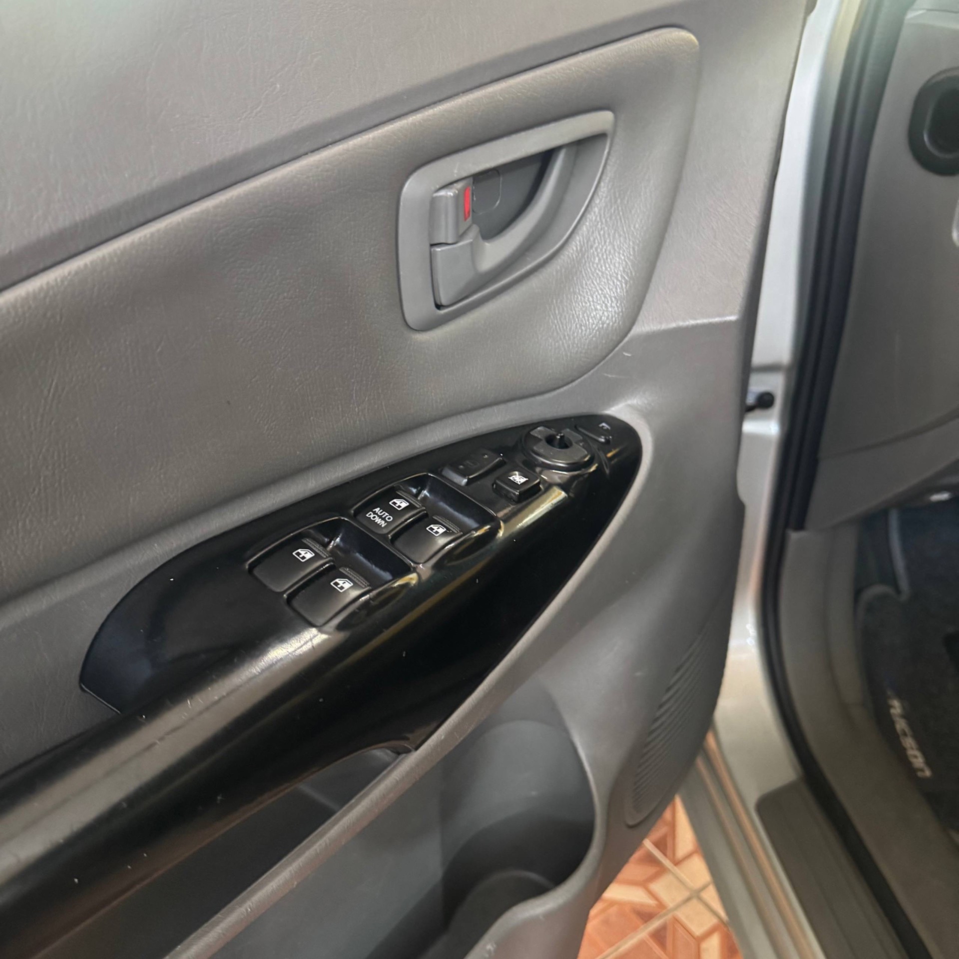 Hyundai Tucson 2.0 16V Flex Aut. - foto 4