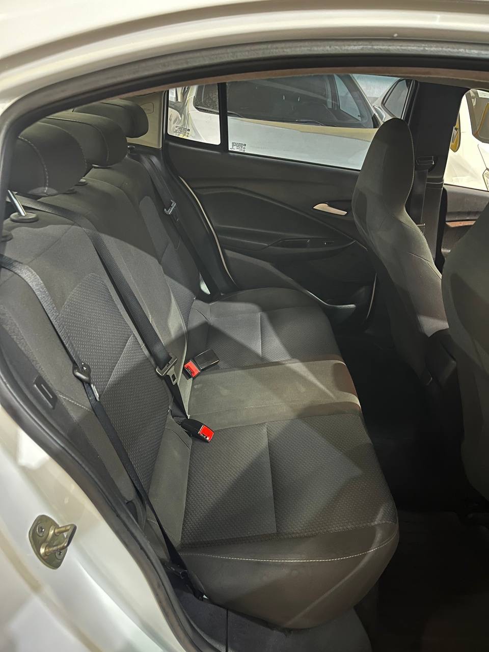 Chevrolet Onix Plus Plus LTZ 1.0 12V Tb Flex Aut. - foto 8