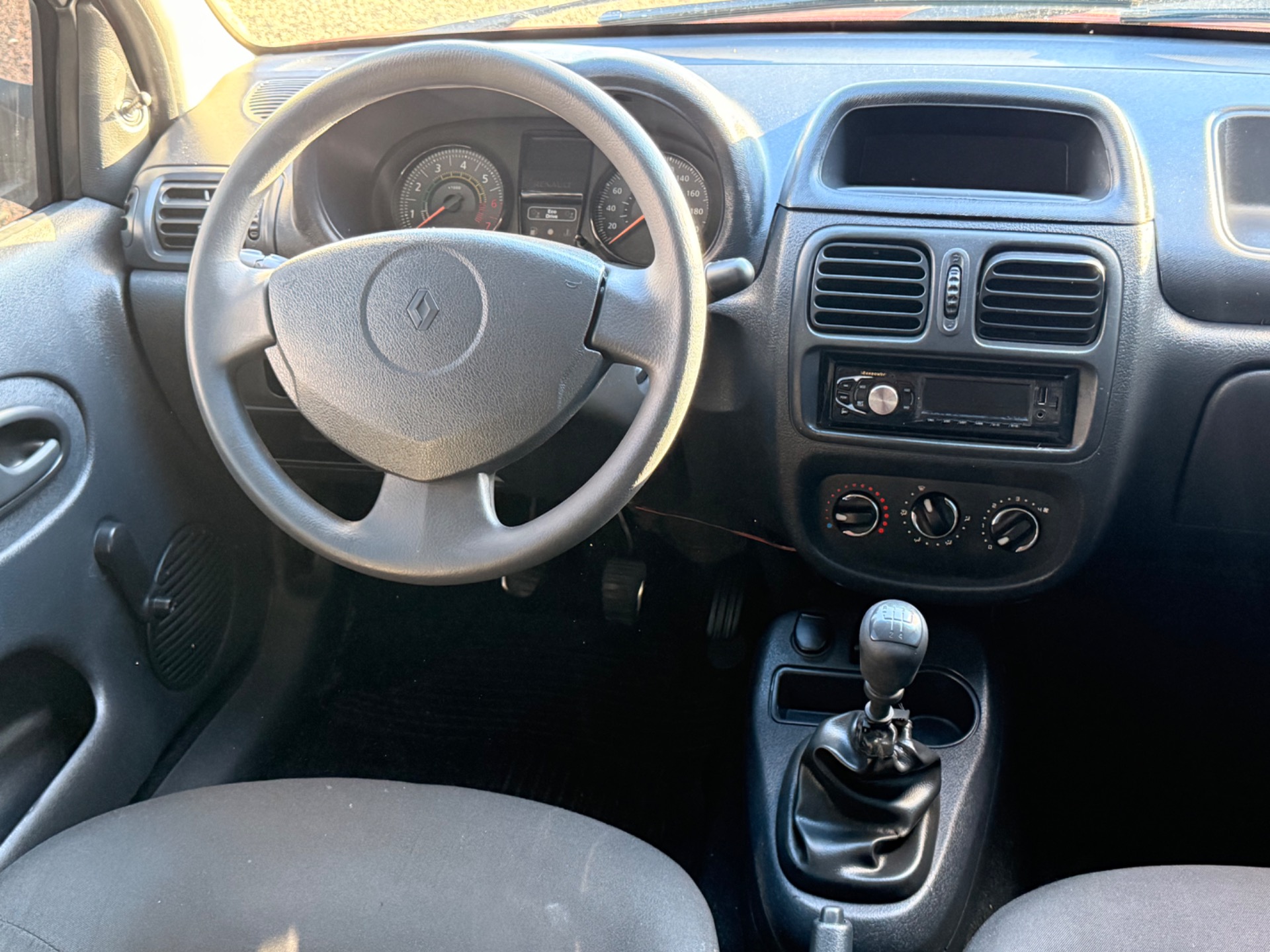 Renault Clio Authentique 1.0 1.0 Hi Power 16V 3P - foto 8