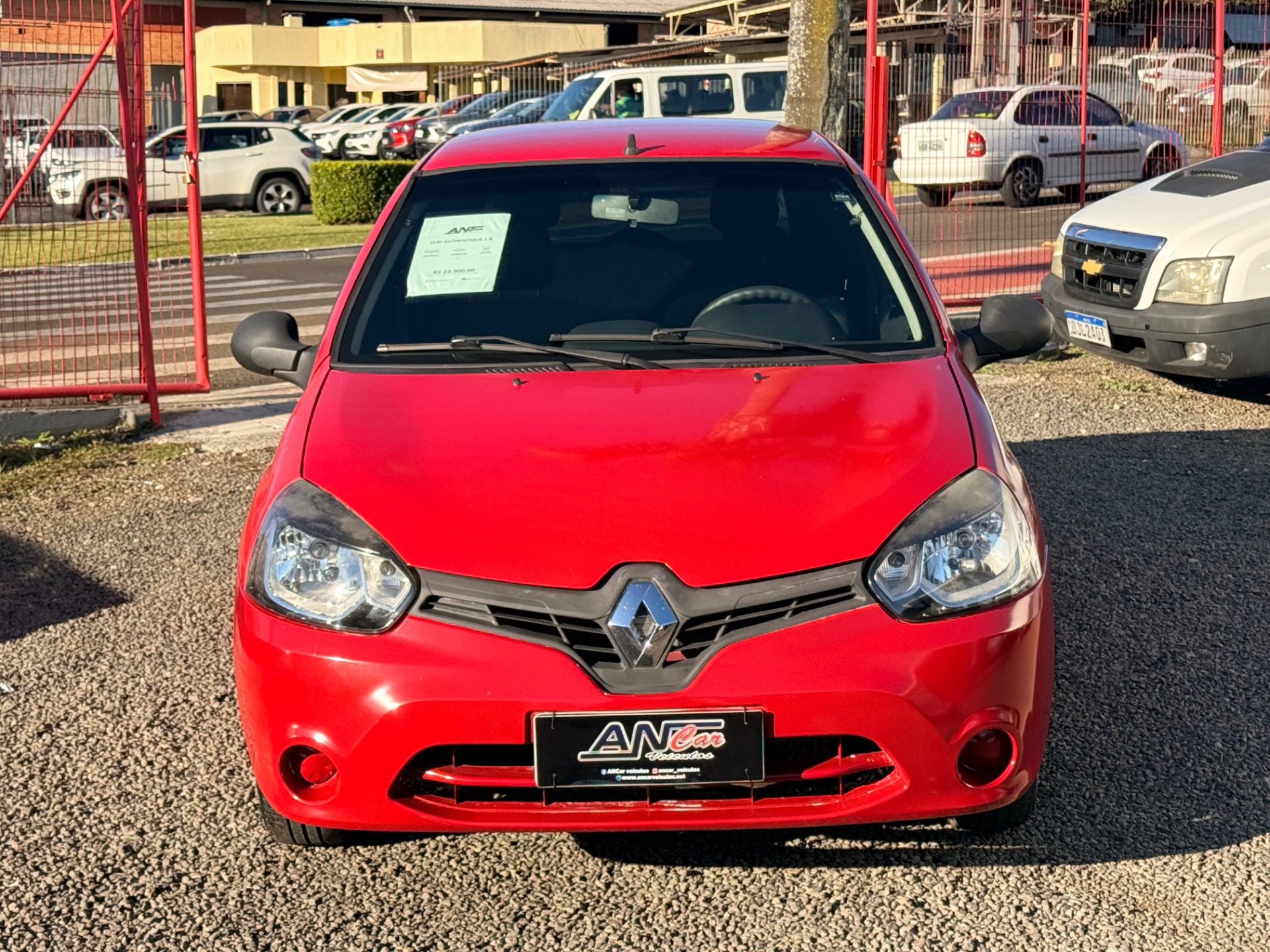Renault Clio Authentique 1.0 1.0 Hi Power 16V 3P - foto 2