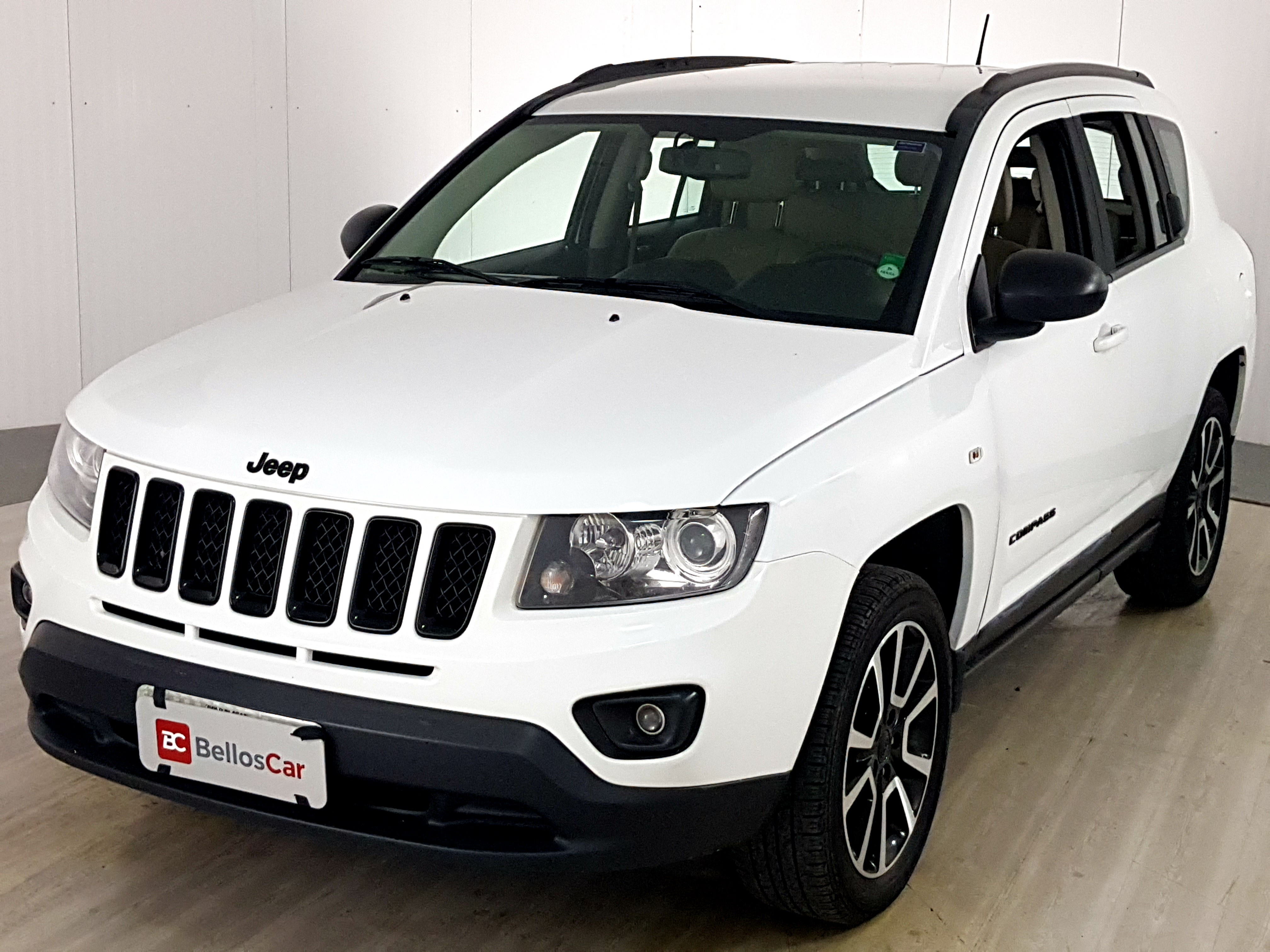 Jeep COMPASS SPORT 2.0 16V 156cv 5p Gasolina 4 portas, câmbio